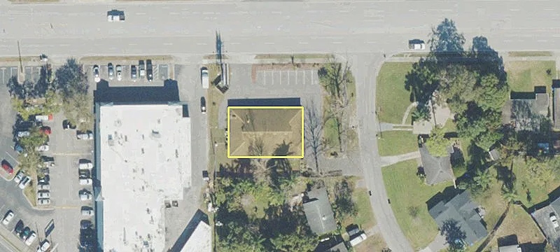 1200 Fairbanks Ave