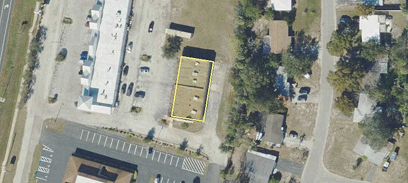 10600 License Ln