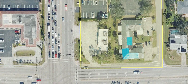 825 Del Prado S Blvd