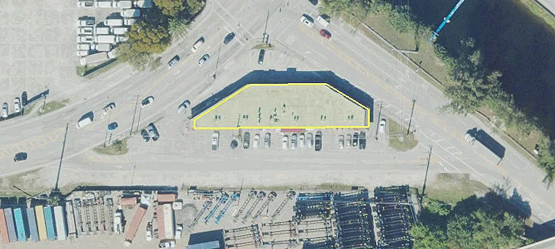 7400 Nws Riv Dr