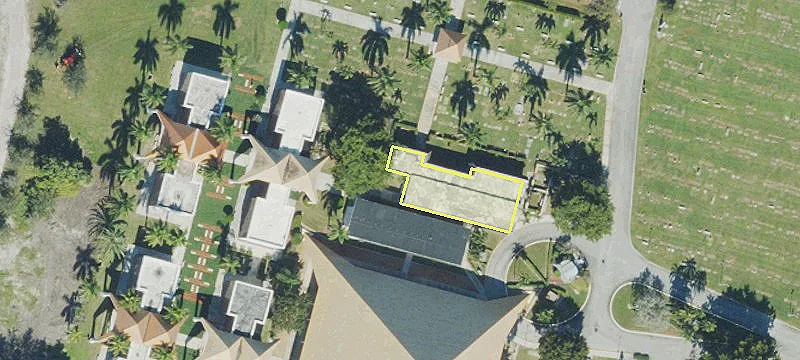 2401 Davie Rd