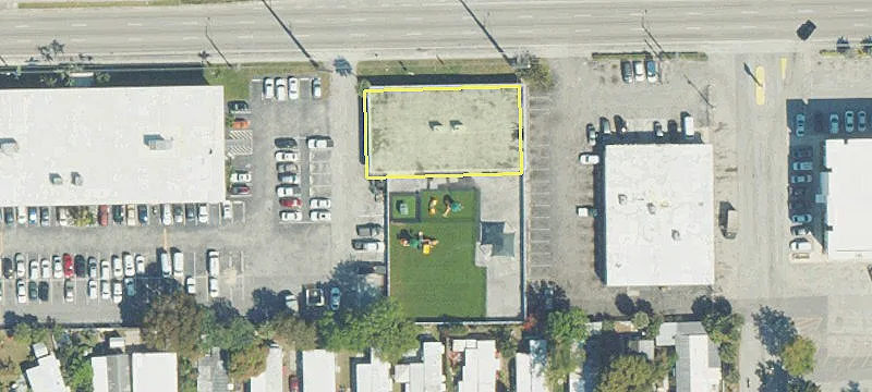 2860 Oakland Park Blvd
