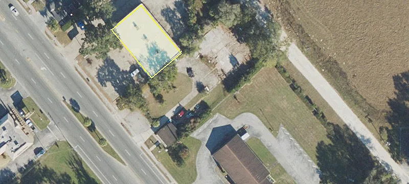 1401 Young Blvd