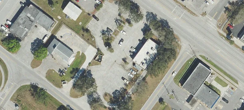 15608 Warfield Blvd