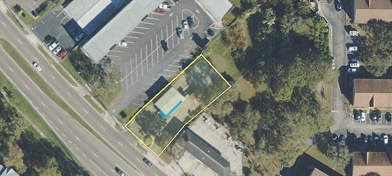 5809 Memorial Hwy