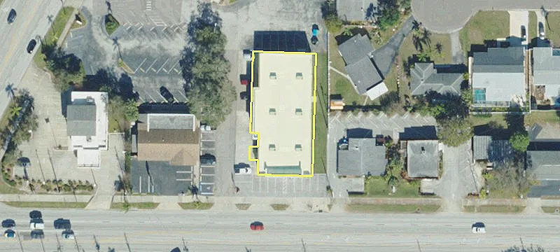 2620 Bay Dr