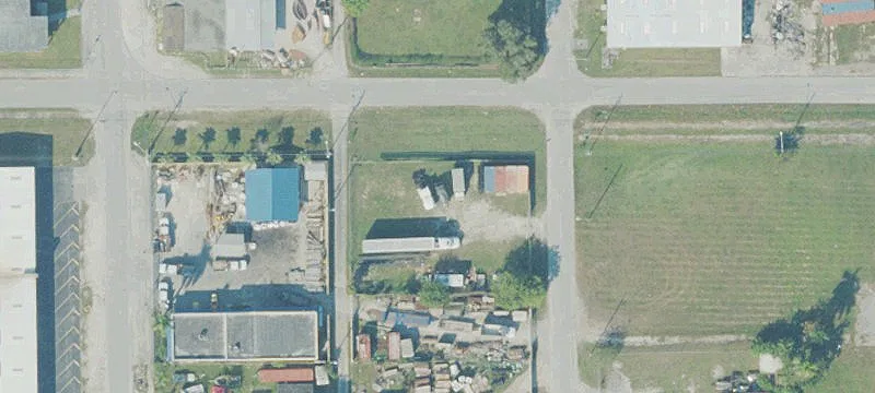 206 3rd Ave