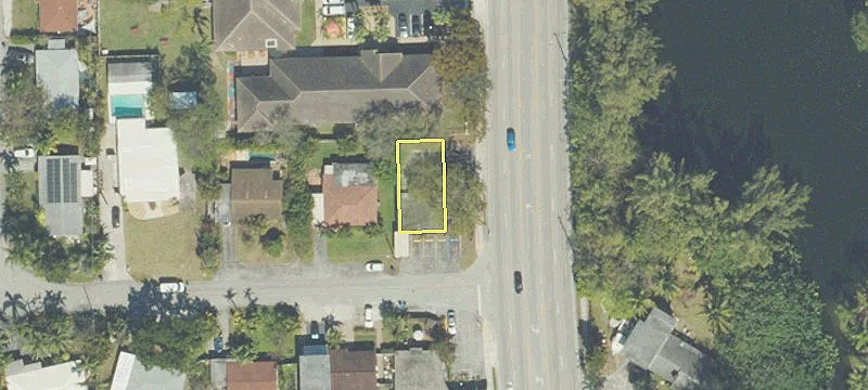 2201 Andrews Ave