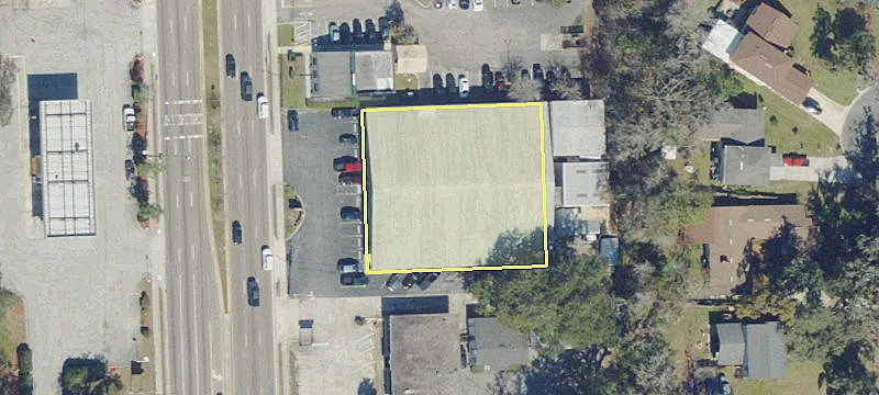 1329 Park Ave