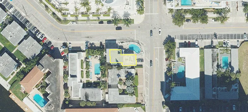 2916 Bayshore Dr