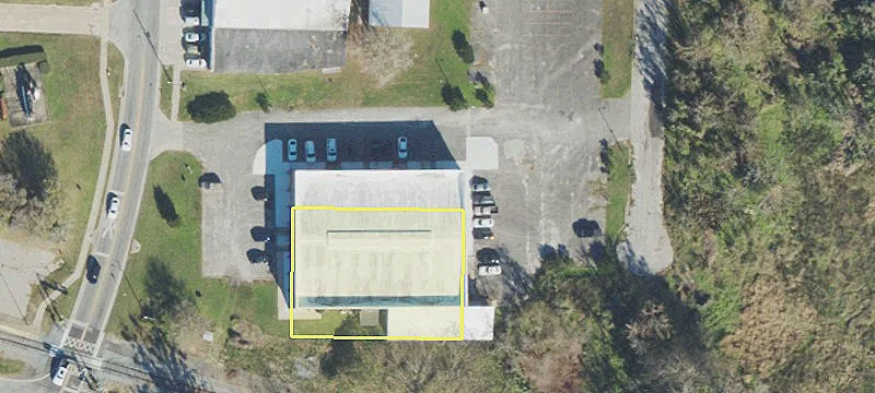 757 Range Ave