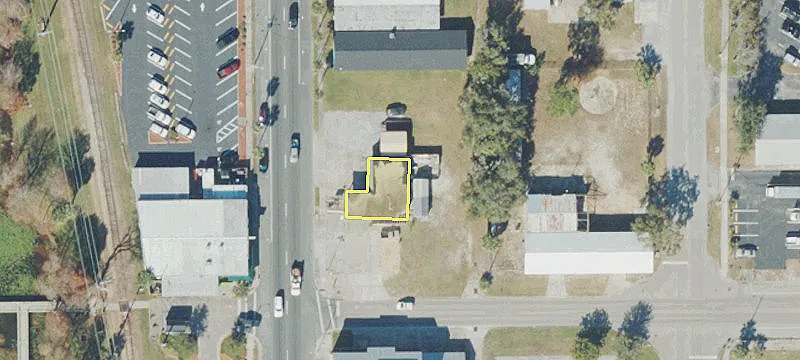 405 Bay St