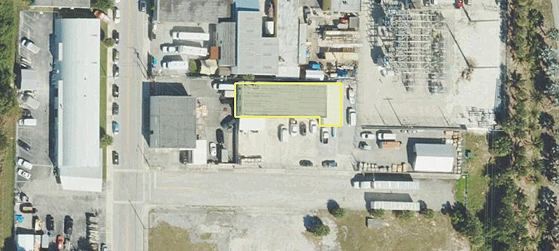 1221 Andrews Rd