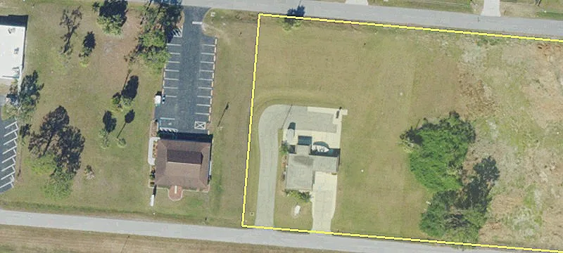 12543 Tamiami S Trl