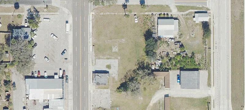 3321 Main St