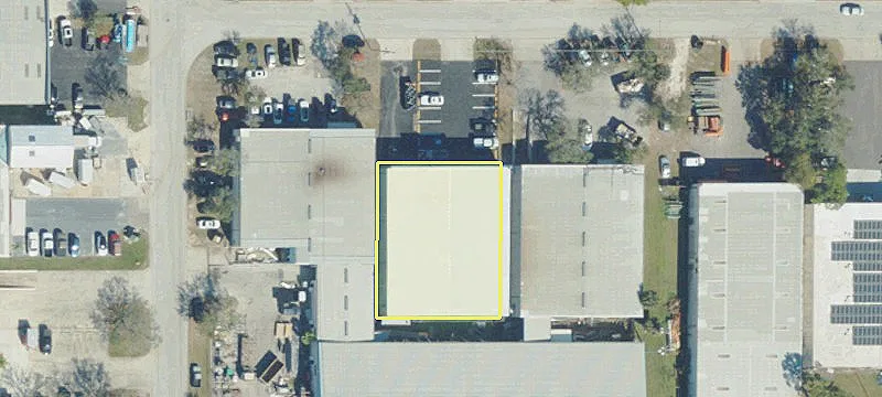 4652 107th N Cir