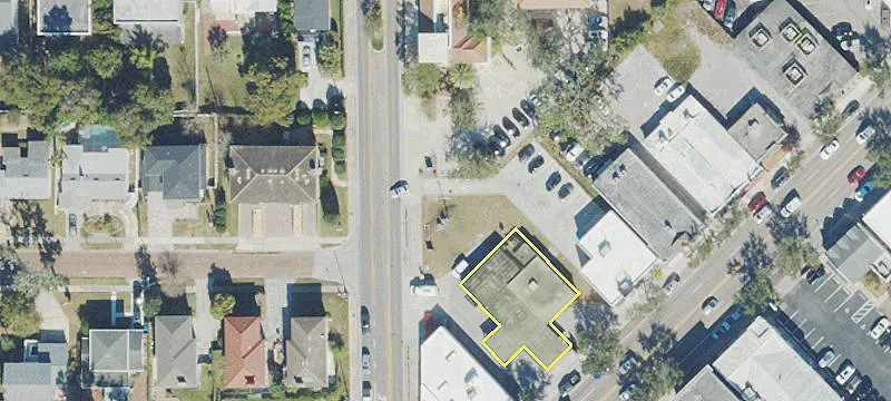 860 Denning Dr