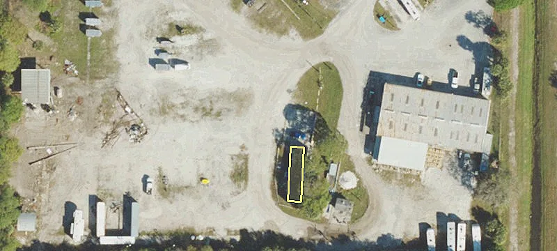 907 Angle Rd