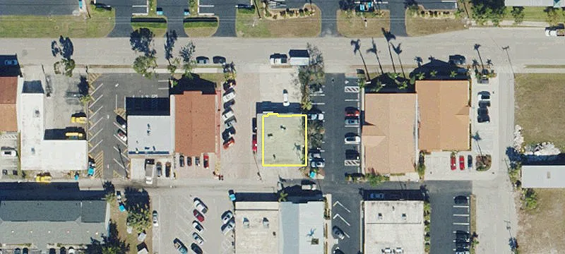 1402 46th Ln