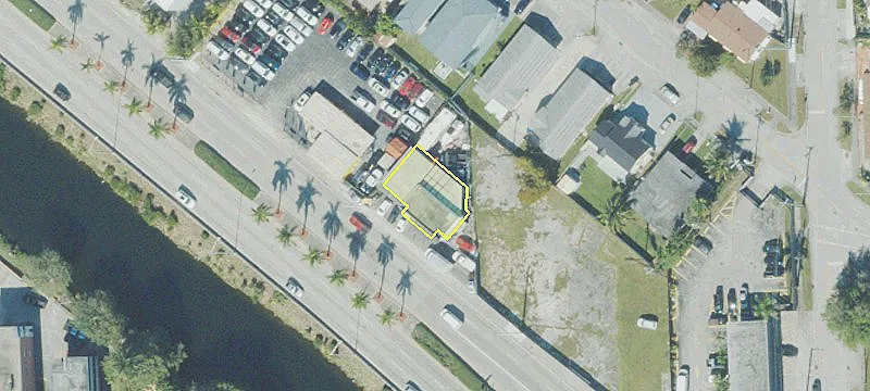 637 Okeechobee Rd
