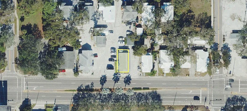 1743 Fruitville Rd