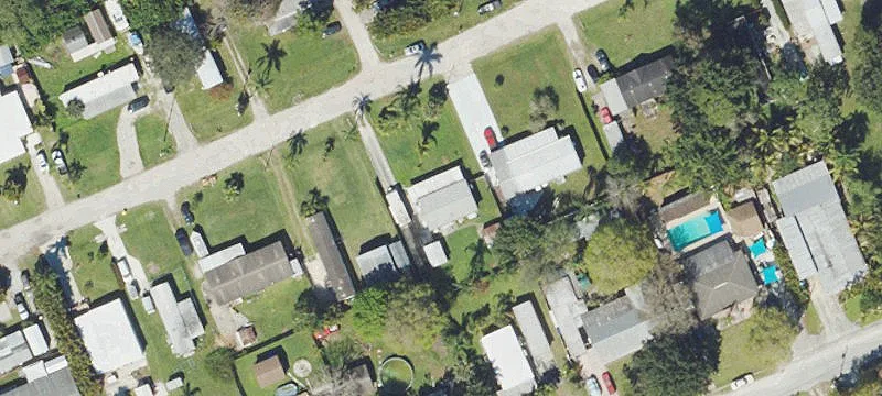 1912 Saint George St