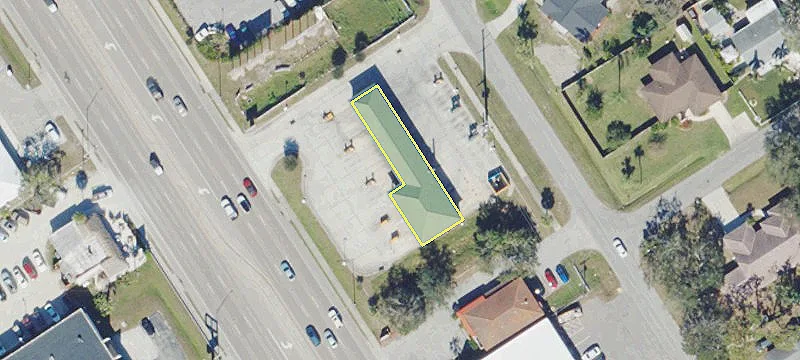 1859 Tamiami Trl