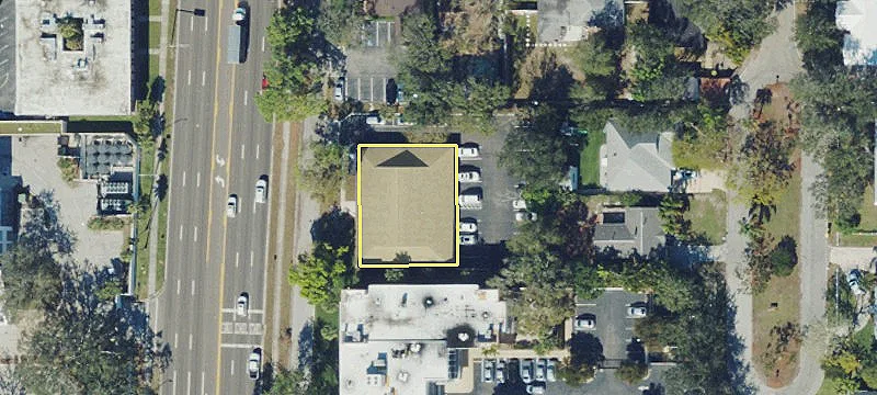 2727 Tamiami Trl
