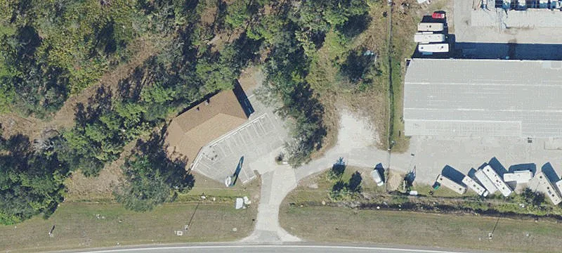 11045 Tamiami S Trl
