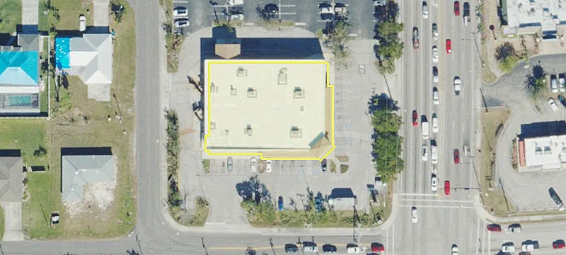 1606 Del Prado S Blvd