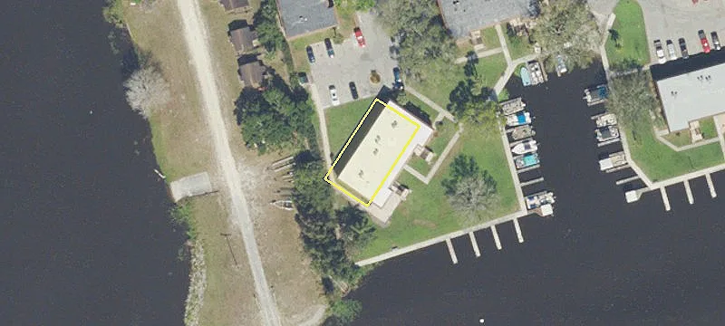 3124 Us Hwy 441st SE