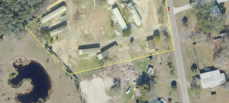 2047 Russell Rd