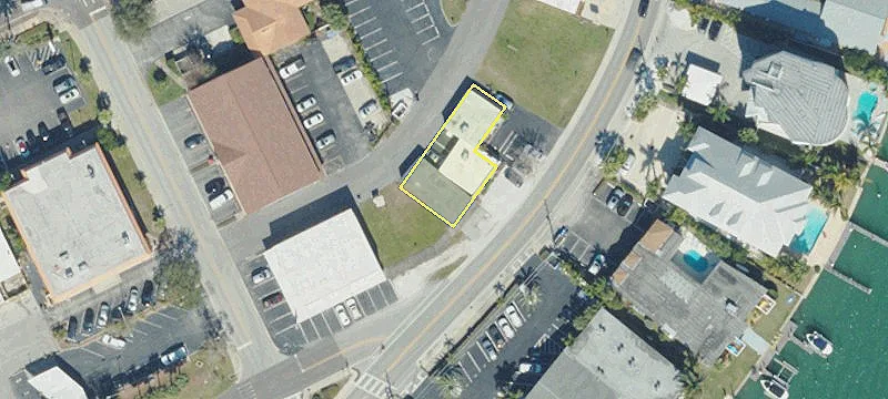 230 104th Ave