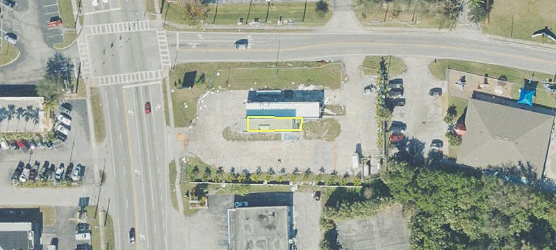 890 Courtenay Pkwy