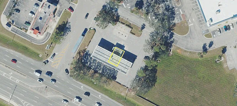 1470 Tamiami Trl