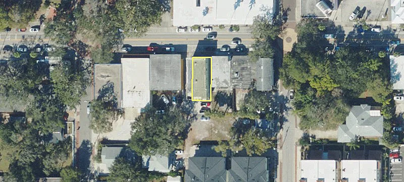 324 Main St