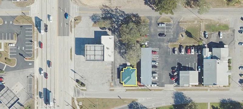 1014 Main St