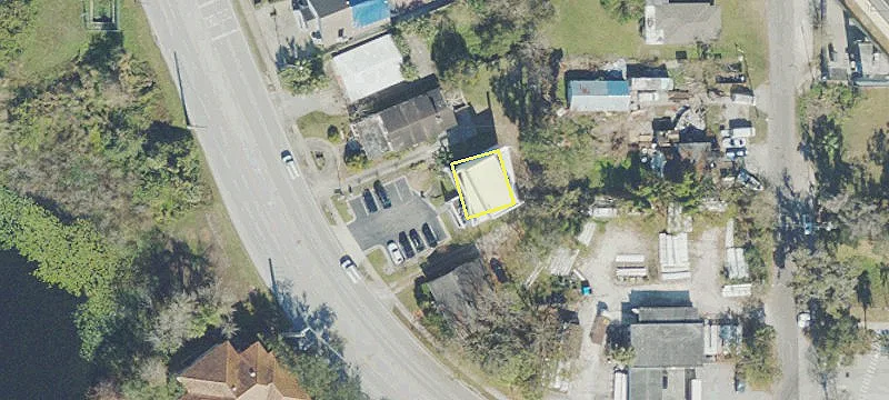 2693 Fairbanks Ave