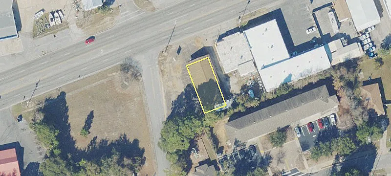 6 Walter Martin NE Rd