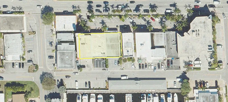 236 Commercial Blvd