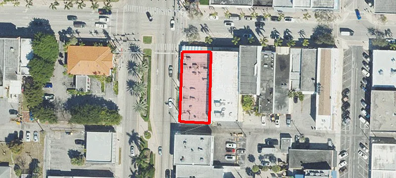 817 Lk Ave