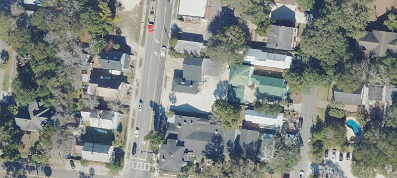 120 8th St