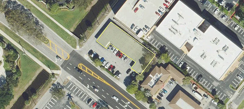 400 Vlg Blvd