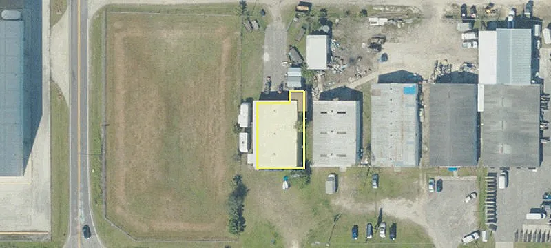 511 Recker Hwy