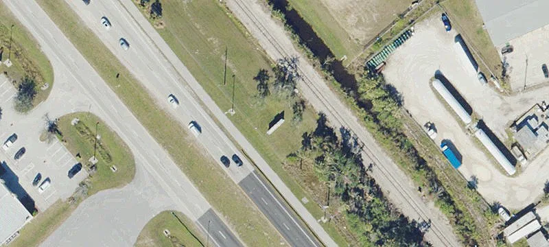 3224 Tamiami Trl