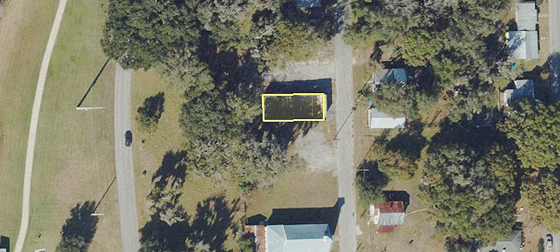 123 Cedar St