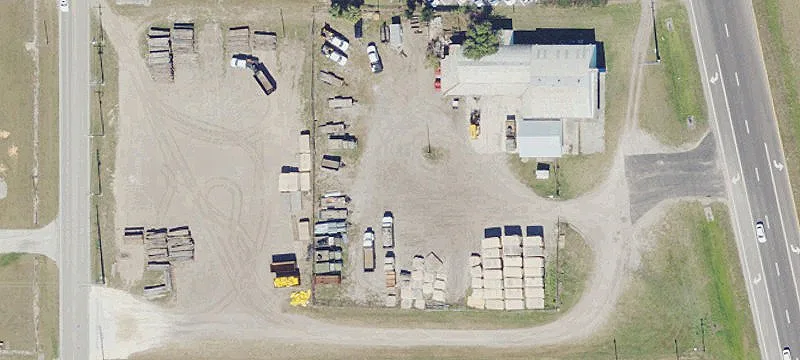 1489 Us Hwy 17th N
