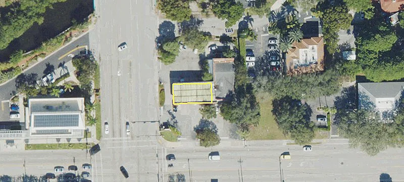 1144 Andrews Ave