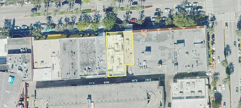 242 Miracle Mile