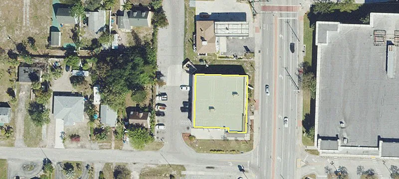 3701 Broadway